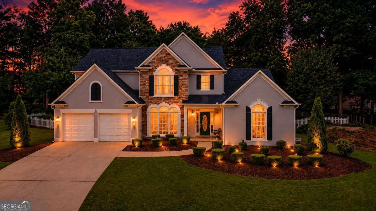 4 bedroom, 3 bathroom, 2,604 sq ft single family residence sold at 725 Wood Rose Court, Alpharetta, GA 30005
