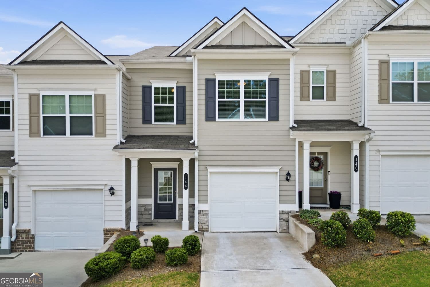 3 bedroom, 2.5 bathroom, 1,697 sq ft townhouse sold at 144 Sawgrass Drive, Ball Ground, GA 30107