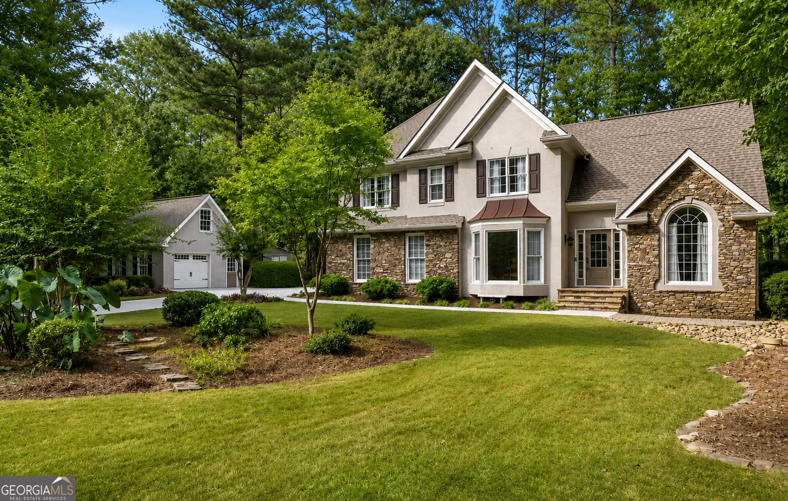 3 bedroom, 2.5 bathroom, 2,494 sq ft single family residence for sale at 285 Pendleton Trail, Tyrone, GA 30290