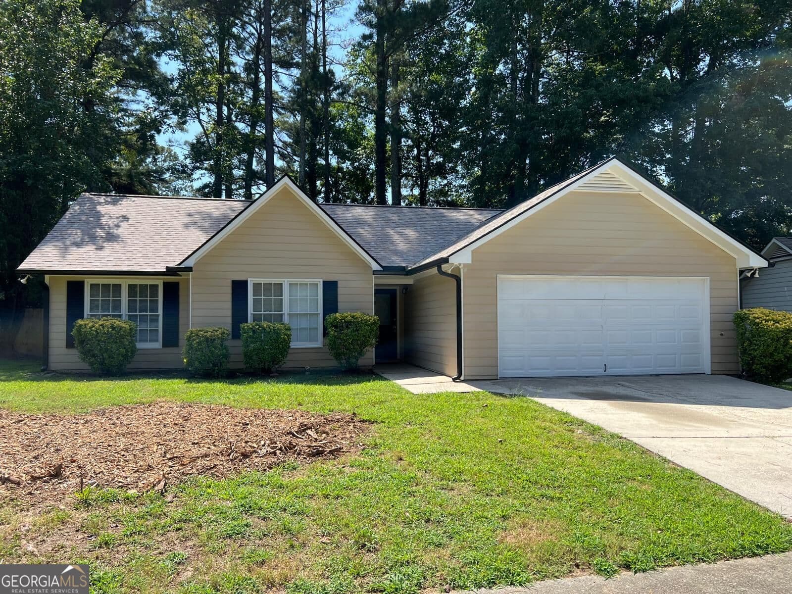 3 bedroom, 2 bathroom, 1,348 sq ft single family residence for rent at 510 Cornwallis Way, Fayetteville, GA 30214 for $2,200 a month