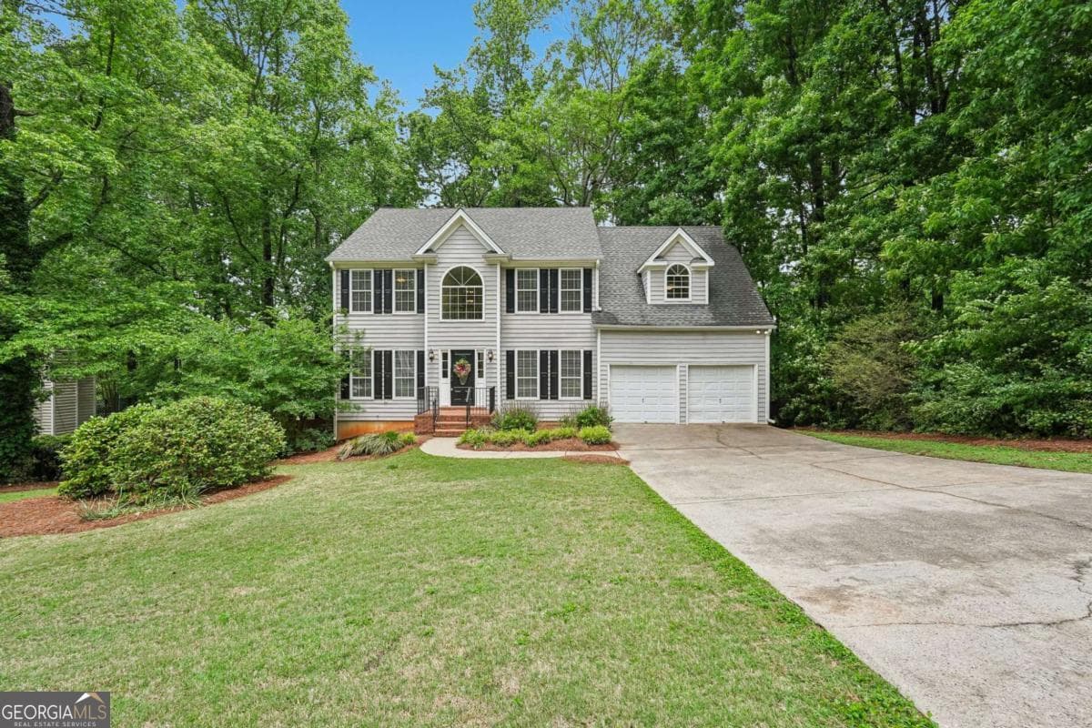 4 bedroom, 2.5 bathroom, 4,000 sq ft single family residence for sale at 5520 Tallantworth Trail, Cumming, GA 30040