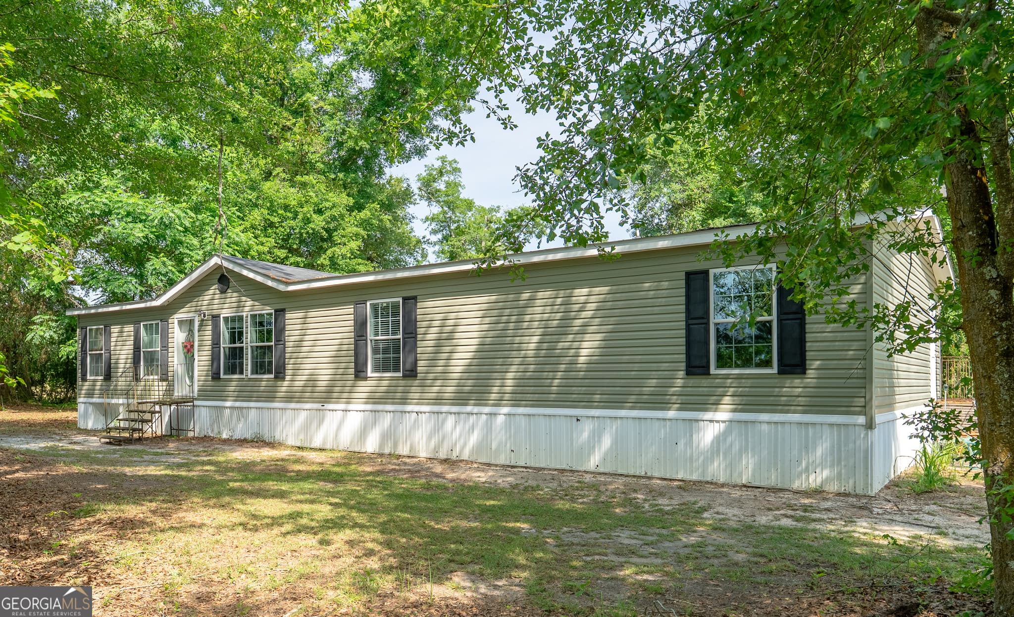 3 bedroom, 2 bathroom, 2,368 sq ft manufactured home,mobile home sold at 3251 Harrell Road, Whigham, GA 39897