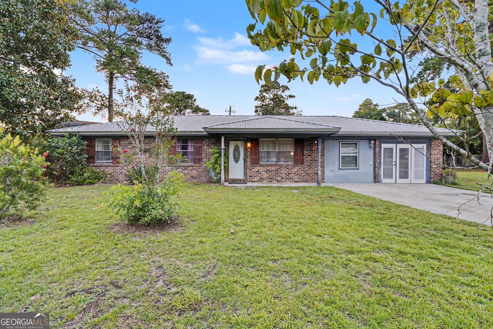 5 bedroom, 2.5 bathroom, 1,612 sq ft single family residence for sale at 200 Melrose Place, Rincon, GA 31326