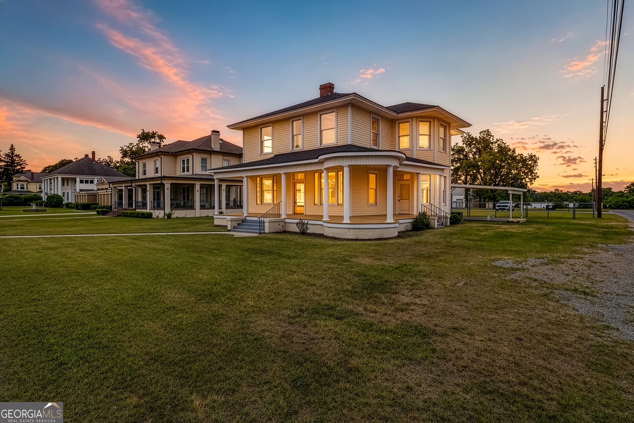5 bedroom, 1.5 bathroom, 3,190 sq ft single family residence under contract at 158 Hand Avenue, Pelham, GA 31779