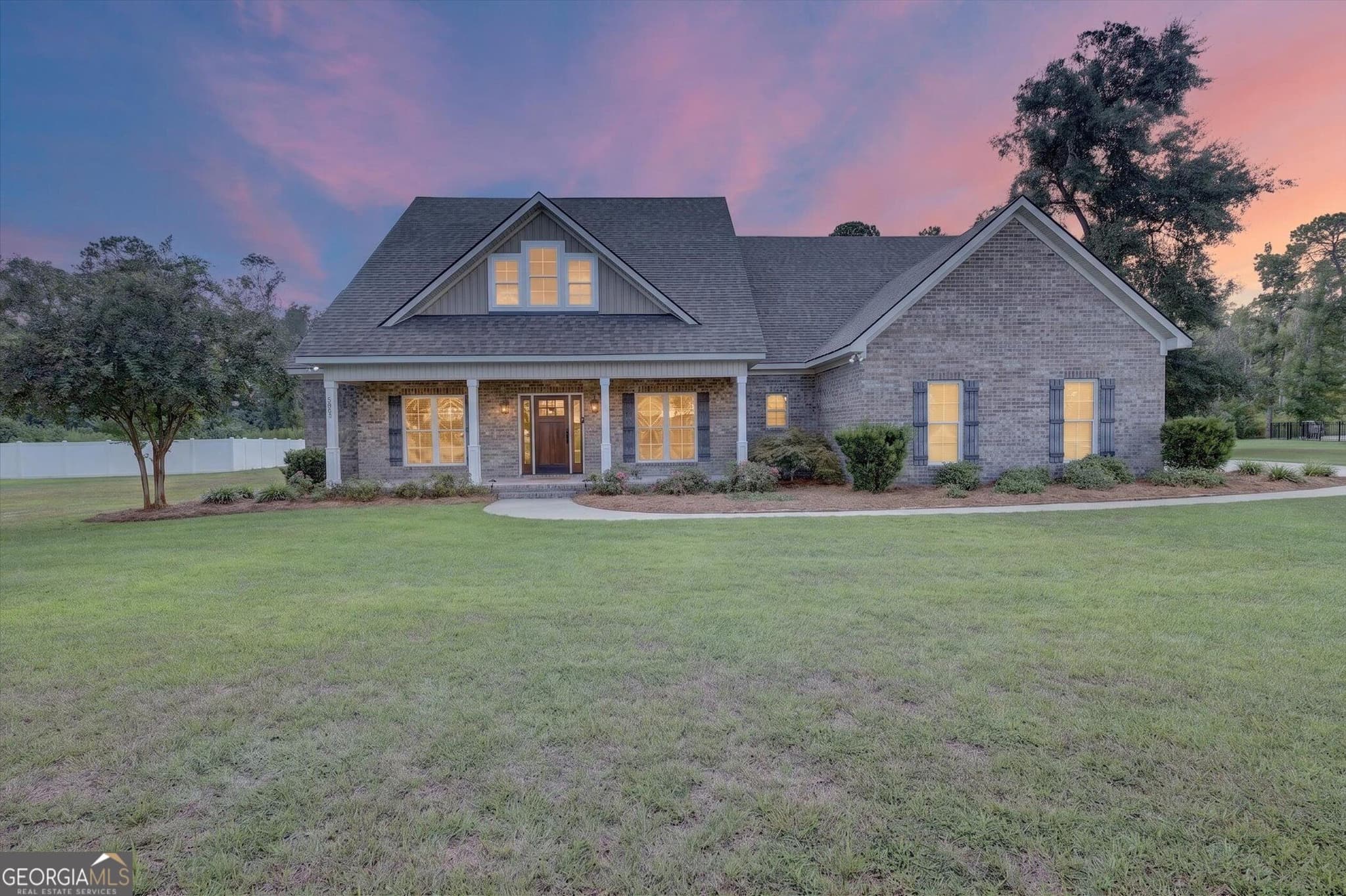 4 bedroom, 3.5 bathroom, 3,130 sq ft single family residence under contract at 2055 Pippin Place, Statesboro, GA 30461