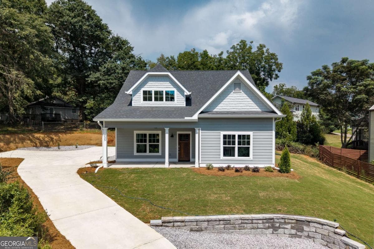 6 bedroom, 5.5 bathroom, 2,655 sq ft single family residence for sale at 235 Pearl Street, Athens, GA 30601
