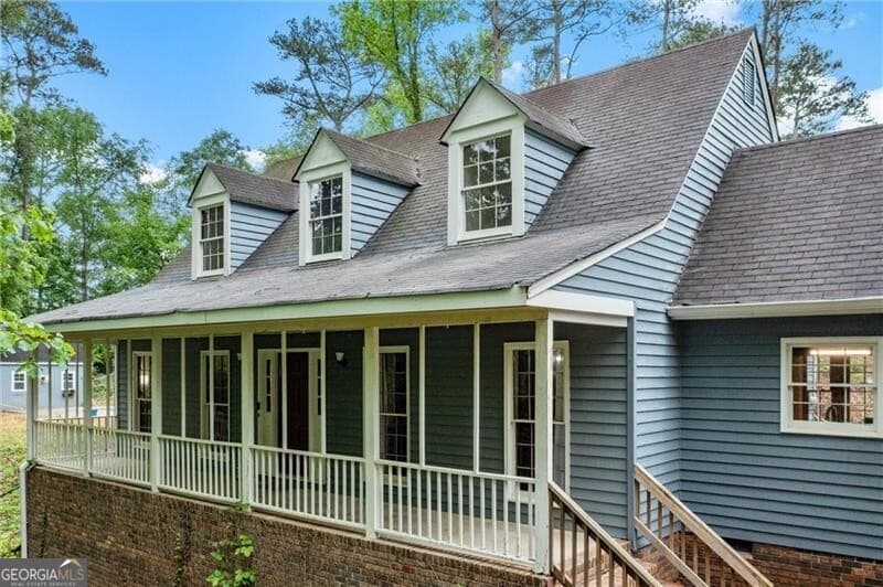 4 bedroom, 2.5 bathroom single family residence for sale at 61 Sherwood Lane, Marietta, GA 30067