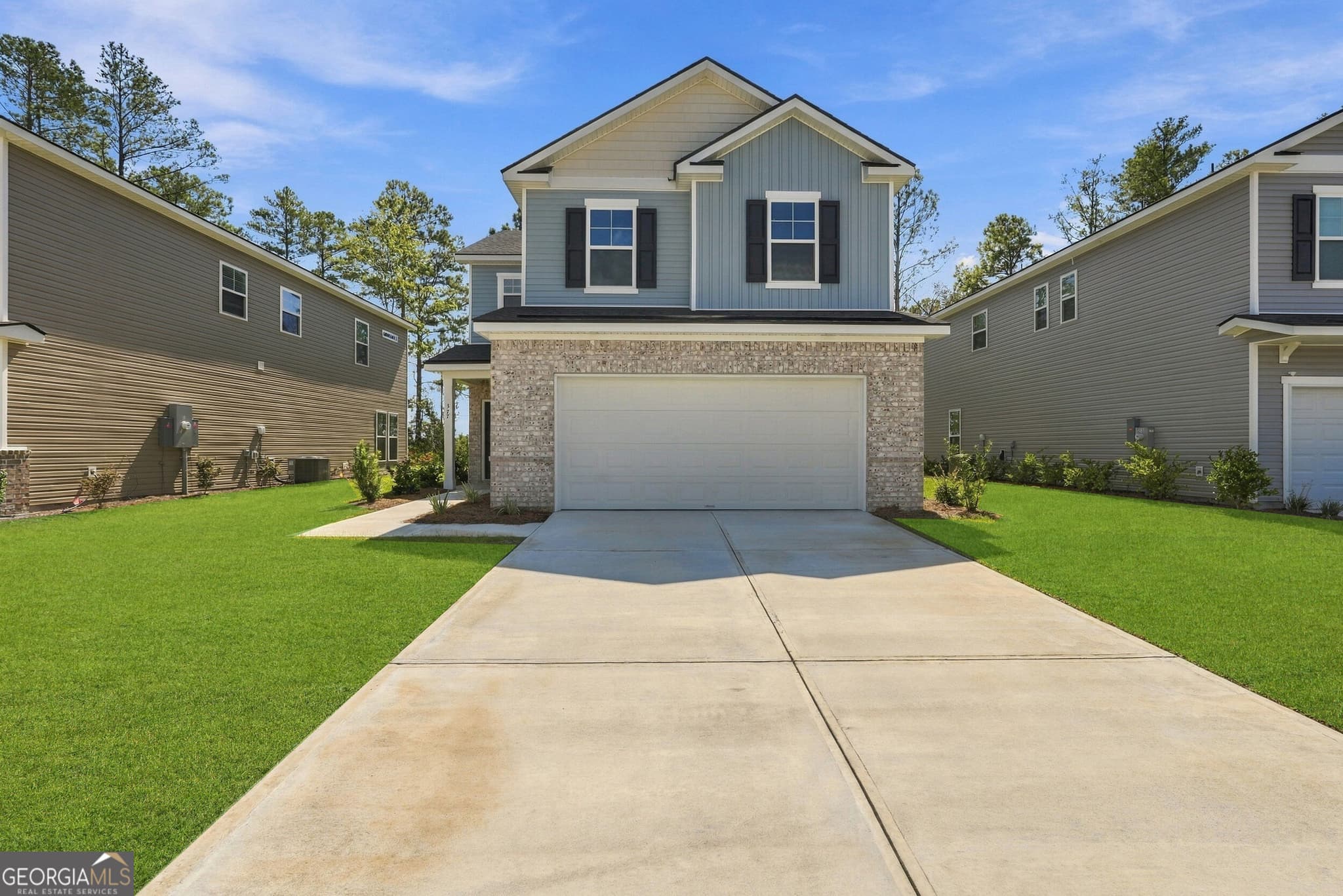 4 bedroom, 2.5 bathroom, 2,005 sq ft single family residence for sale at 377 Brook Drive, Brunswick, GA 31525
