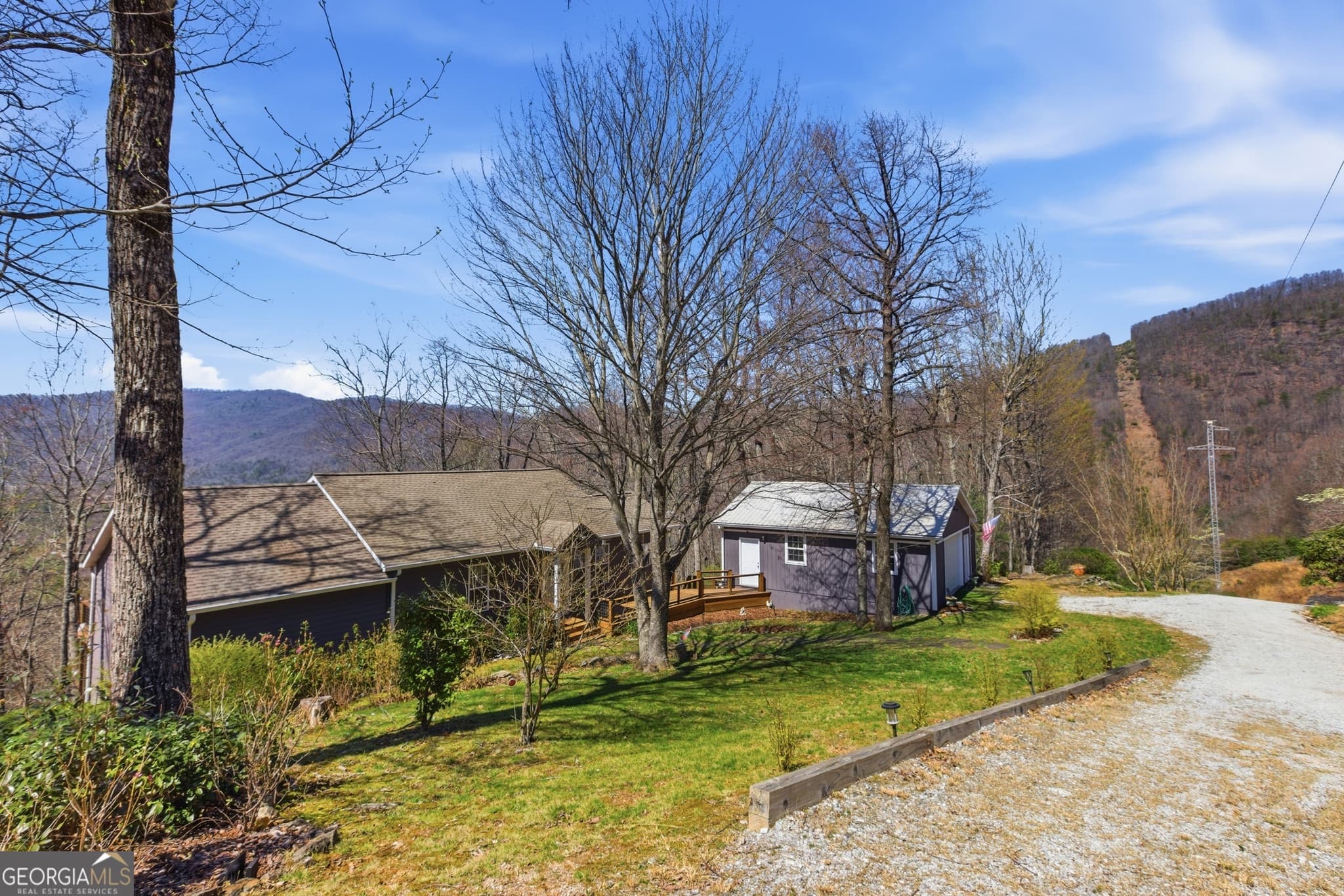 3 bedroom, 3 bathroom, 1,829 sq ft cabin,single family residence for sale at 620 Courthouse Gap Road, Clayton, GA 30525