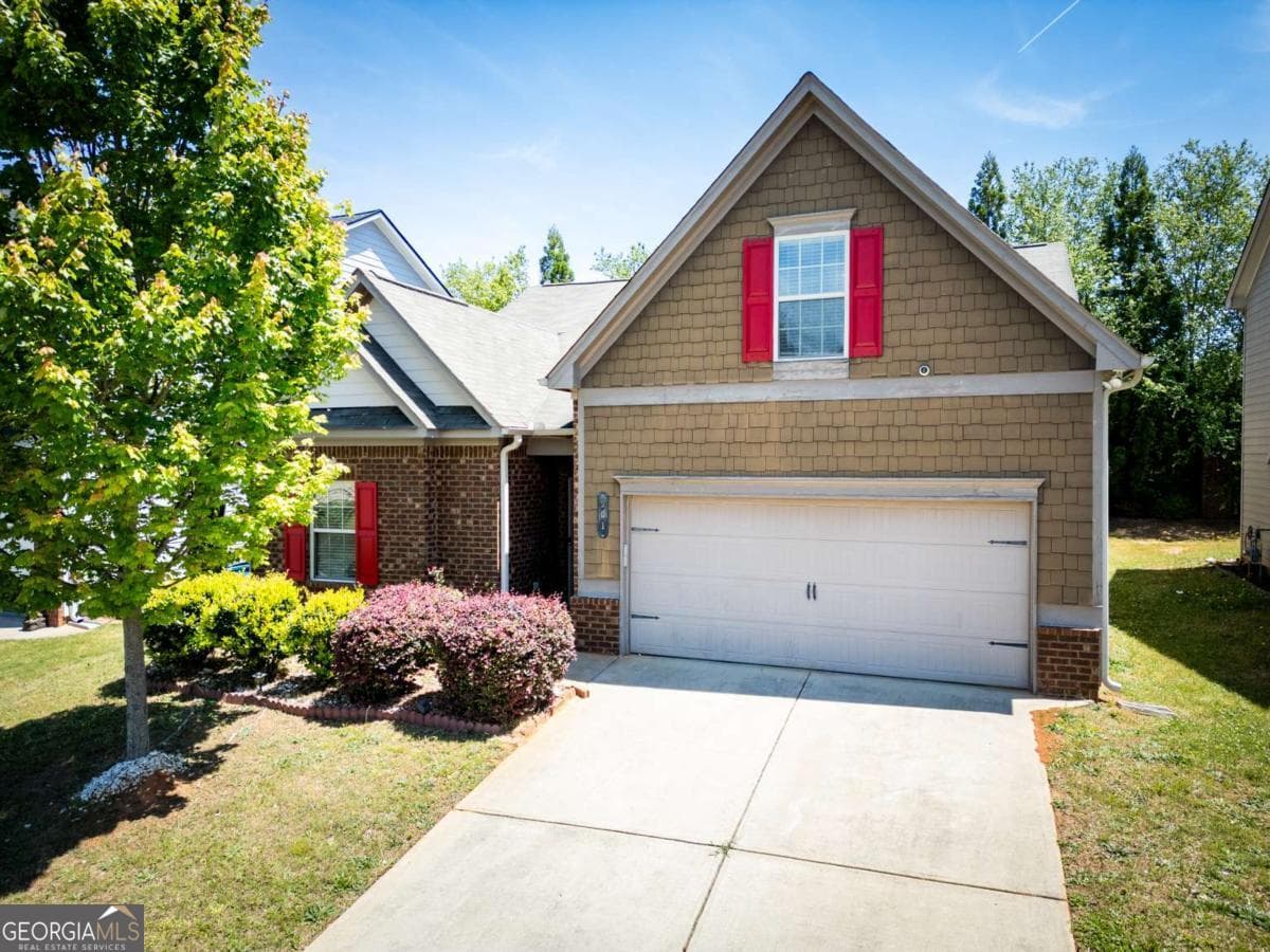 4 bedroom, 2 bathroom, 1,995 sq ft single family residence sold at 901 Sonoma Drive, Lawrenceville, GA 30045