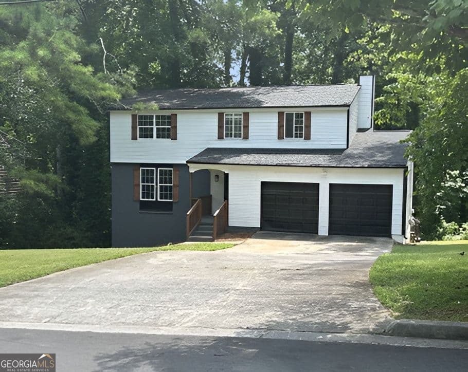 3 bedroom, 2.5 bathroom, 1,799 sq ft single family residence for sale at 1906 Madras Court, Lithonia, GA 30058