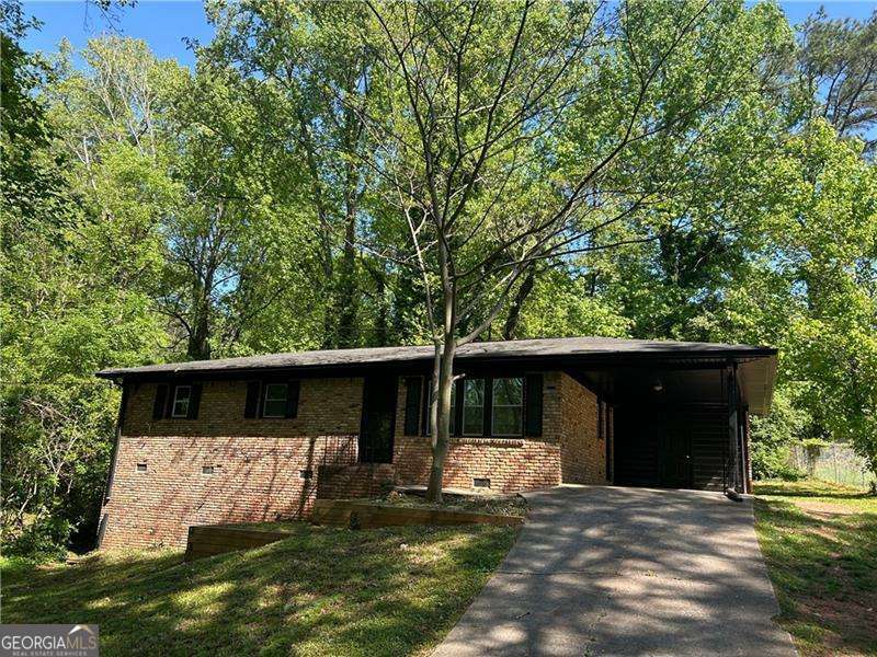 3 bedroom, 1.5 bathroom, 1,056 sq ft single family residence sold at 624 Moselle Drive, Mableton, GA 30126