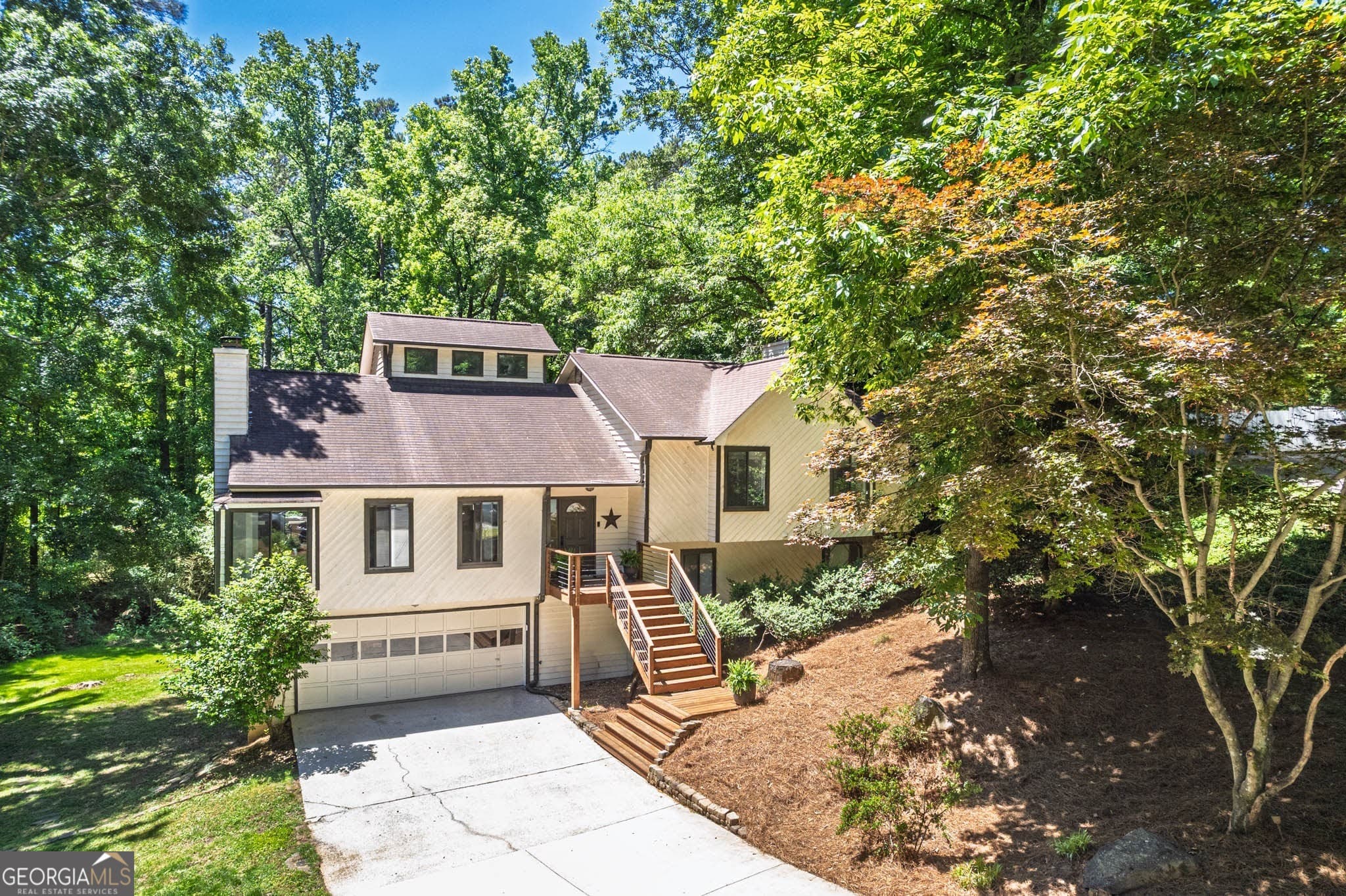 4 bedroom, 3 bathroom, 3,496 sq ft single family residence sold at 2851 Pine Cone Lane, Duluth, GA 30096