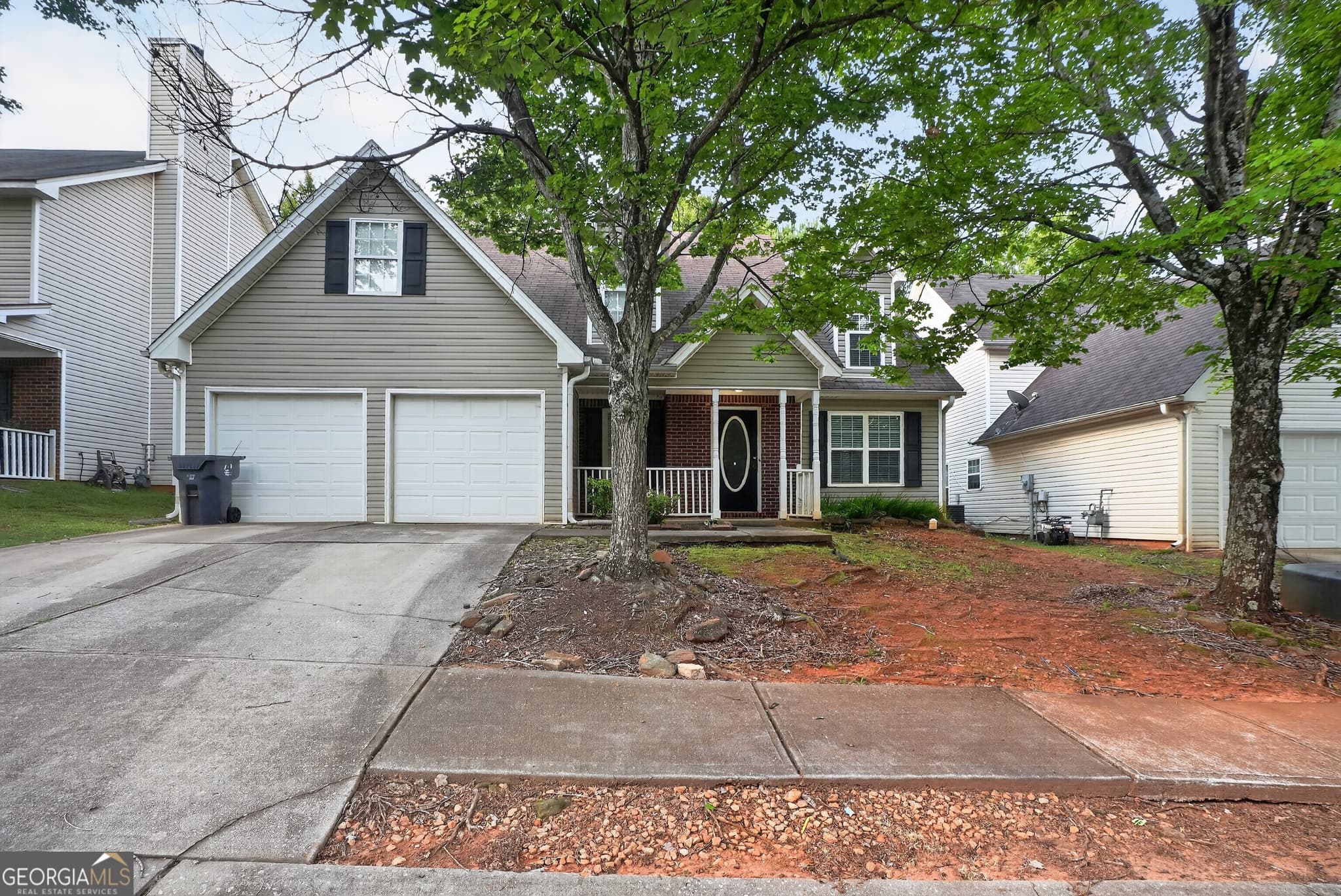 4 bedroom, 2.5 bathroom, 1,831 sq ft single family residence for sale at 709 Patriots Point Street, Locust Grove, GA 30248
