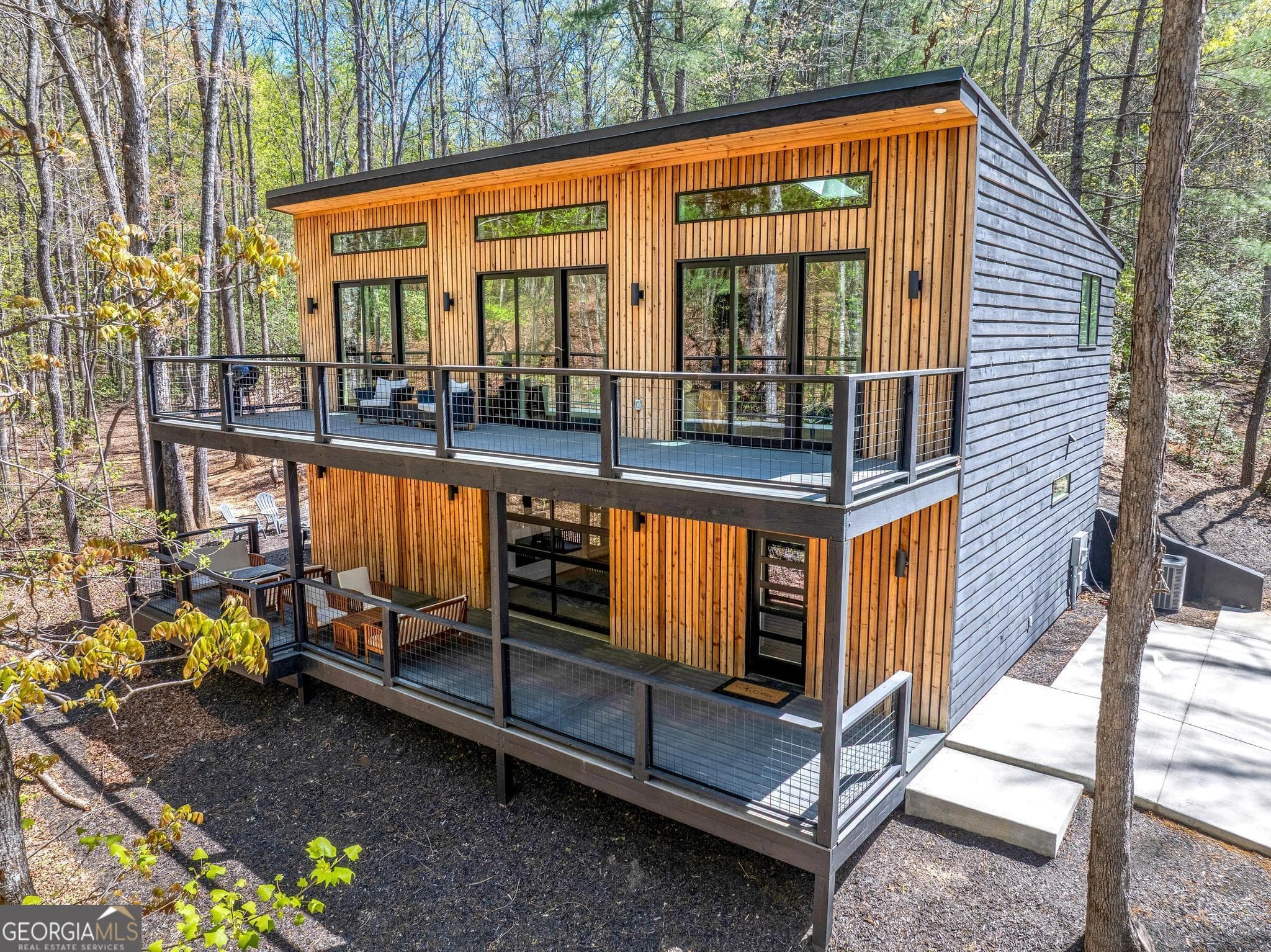 3 bedroom, 3 bathroom, 2,352 sq ft cabin,single family residence for sale at 150 Clarice Lane, Sautee Nacoochee, GA 30571