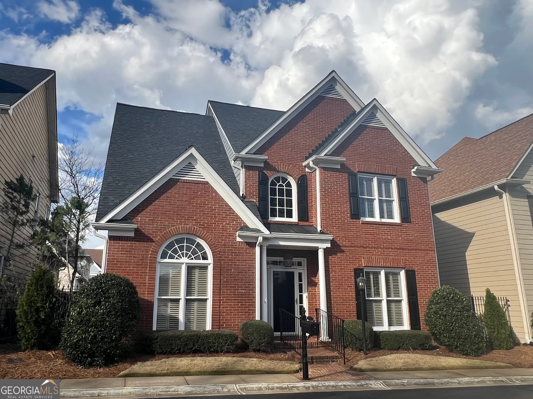 4 bedroom, 3.5 bathroom, 2,540 sq ft single family residence sold at 1533 Reids Ferry Way, Marietta, GA 30062