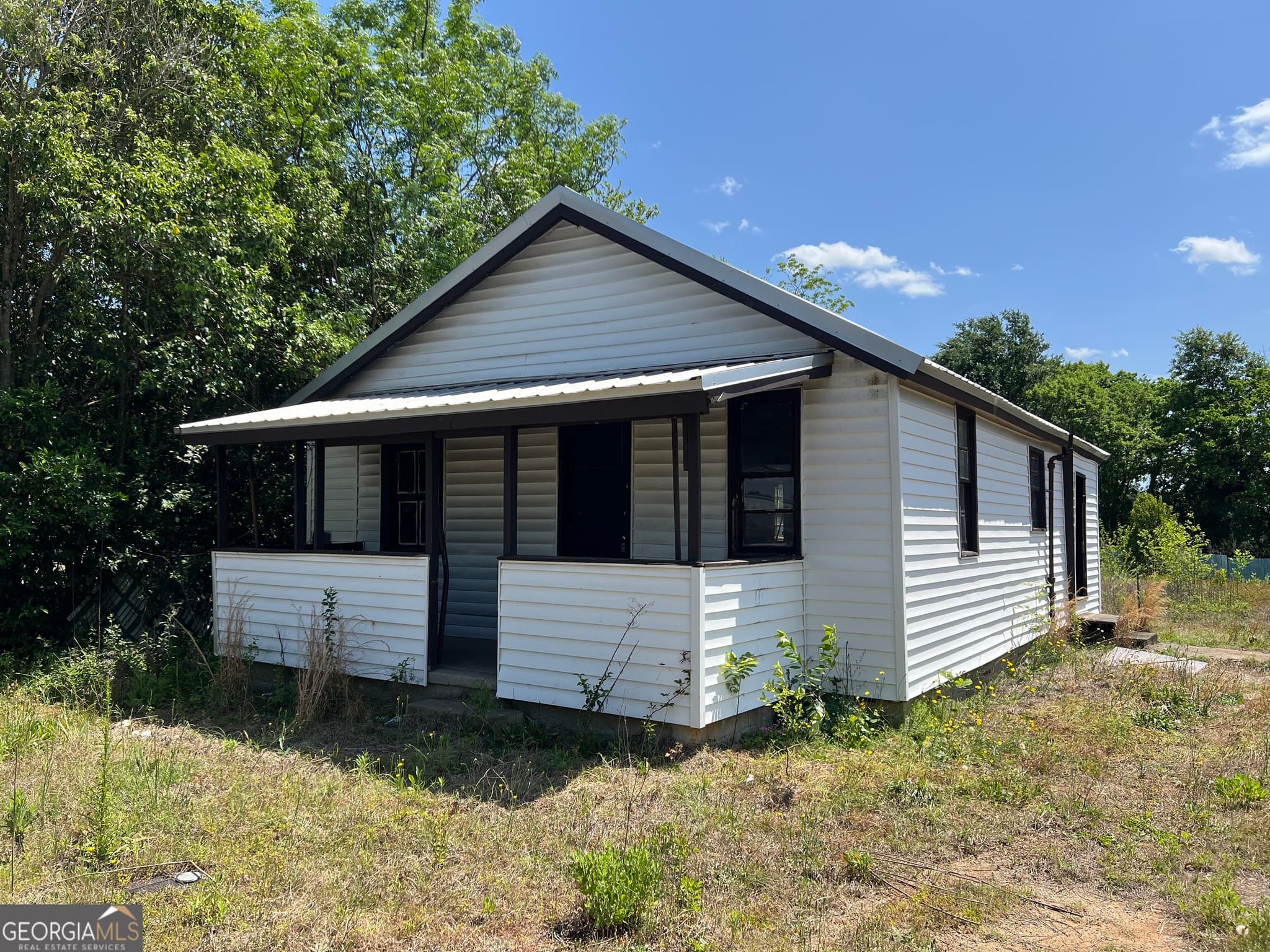 2 bedroom, 1 bathroom, 768 sq ft single family residence sold at 920 W Richmond Street, Macon, GA 31206