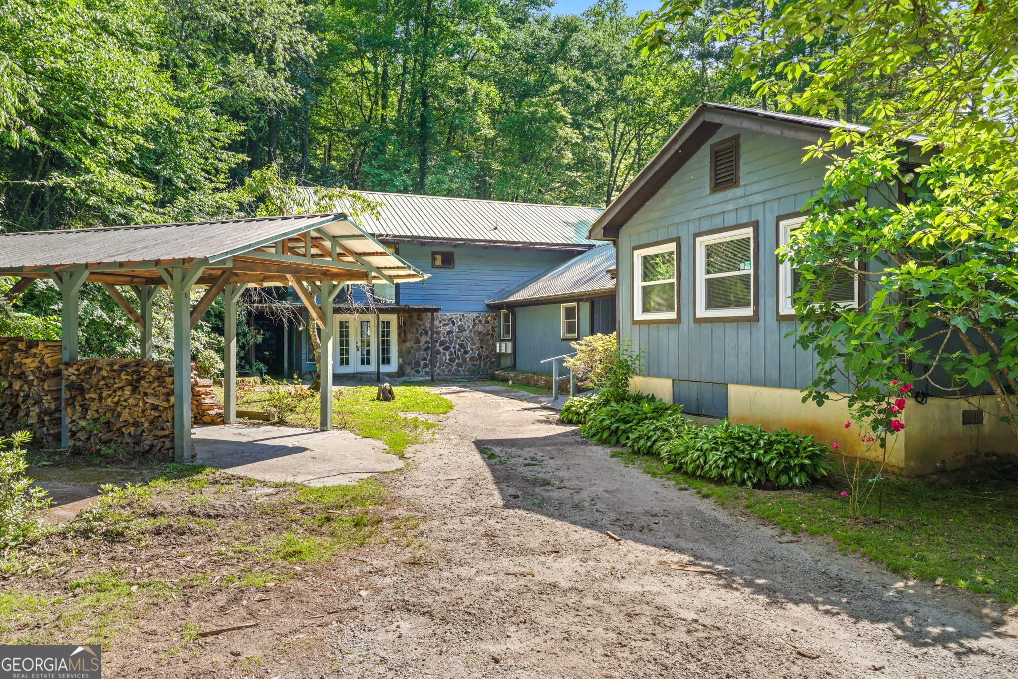 3 bedroom, 4 bathroom, 3,700 sq ft cabin,manufactured home,single family residence for sale at 544 Darnell Creek Road, Rabun Gap, GA 30568