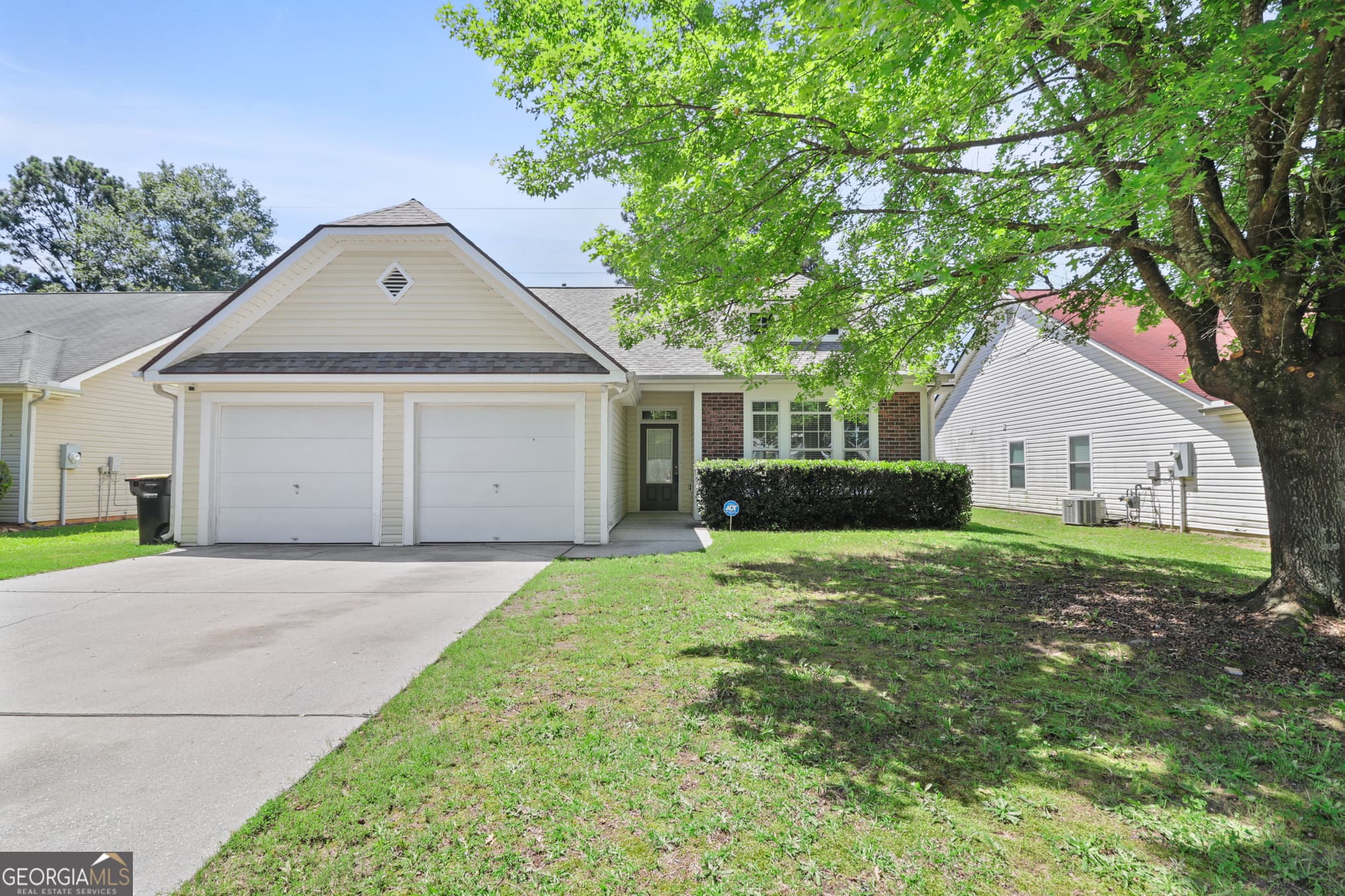 3 bedroom, 2 bathroom, 1,580 sq ft single family residence sold at 76 Camden Way, Fairburn, GA 30213