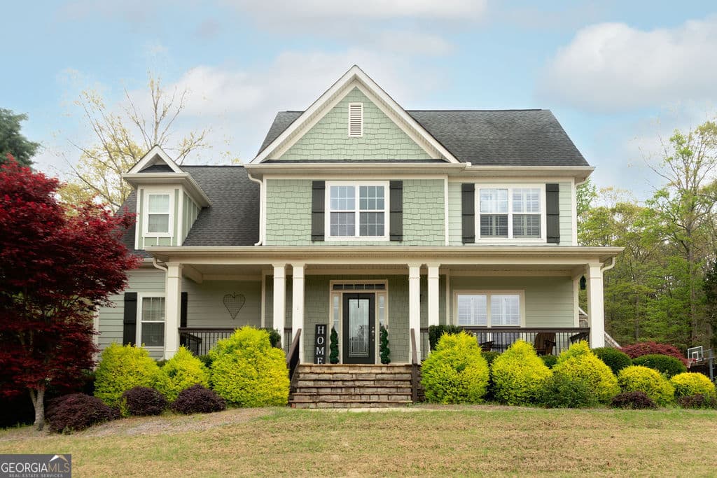 4 bedroom, 2.5 bathroom, 2,737 sq ft single family residence sold at 109 Lighthorse Boulevard, Mcdonough, GA 30252