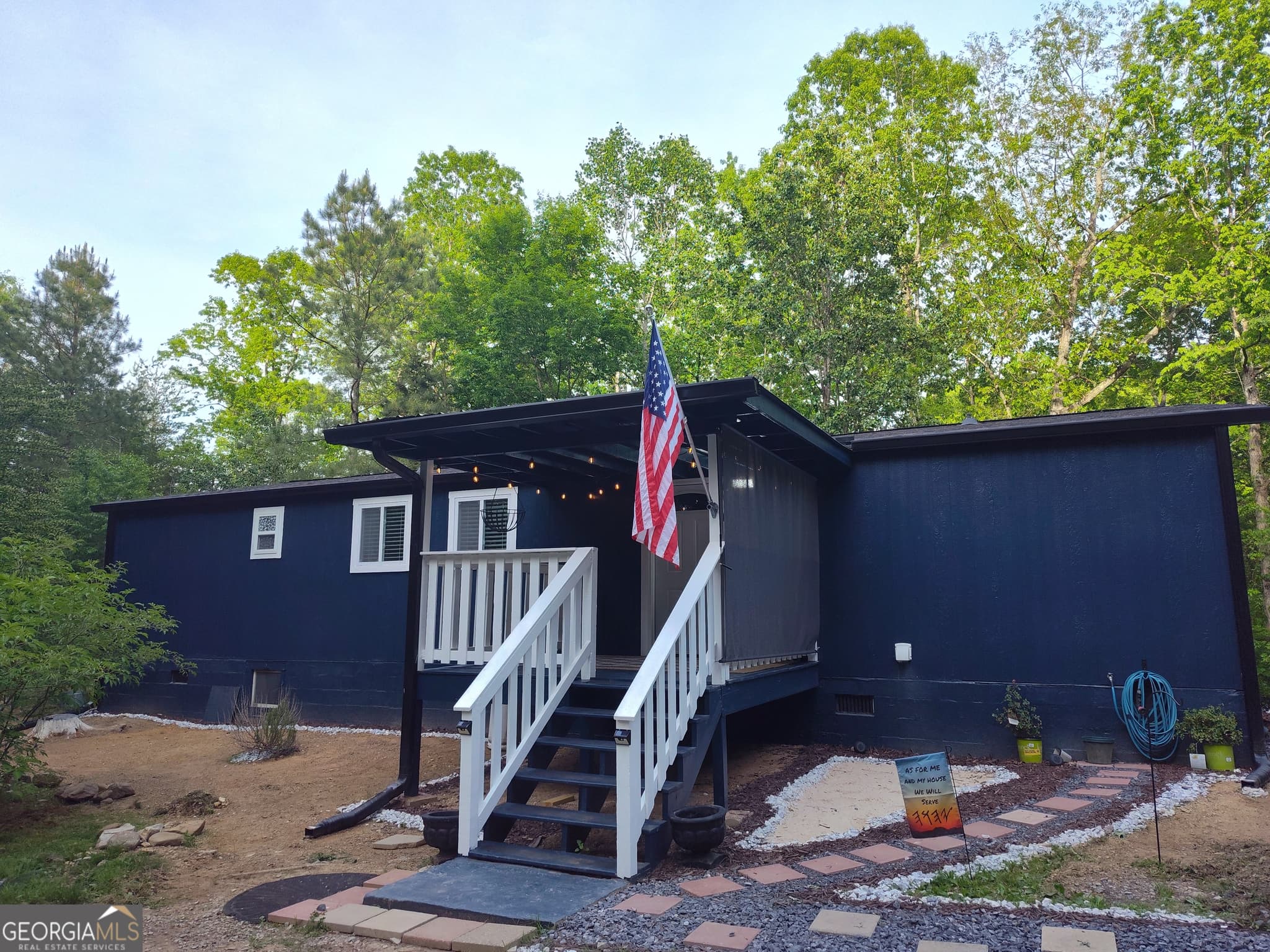 2 bedroom, 2 bathroom, 1,152 sq ft manufactured home,single family residence for sale at 62 Short Oak Road, Chatsworth, GA 30705