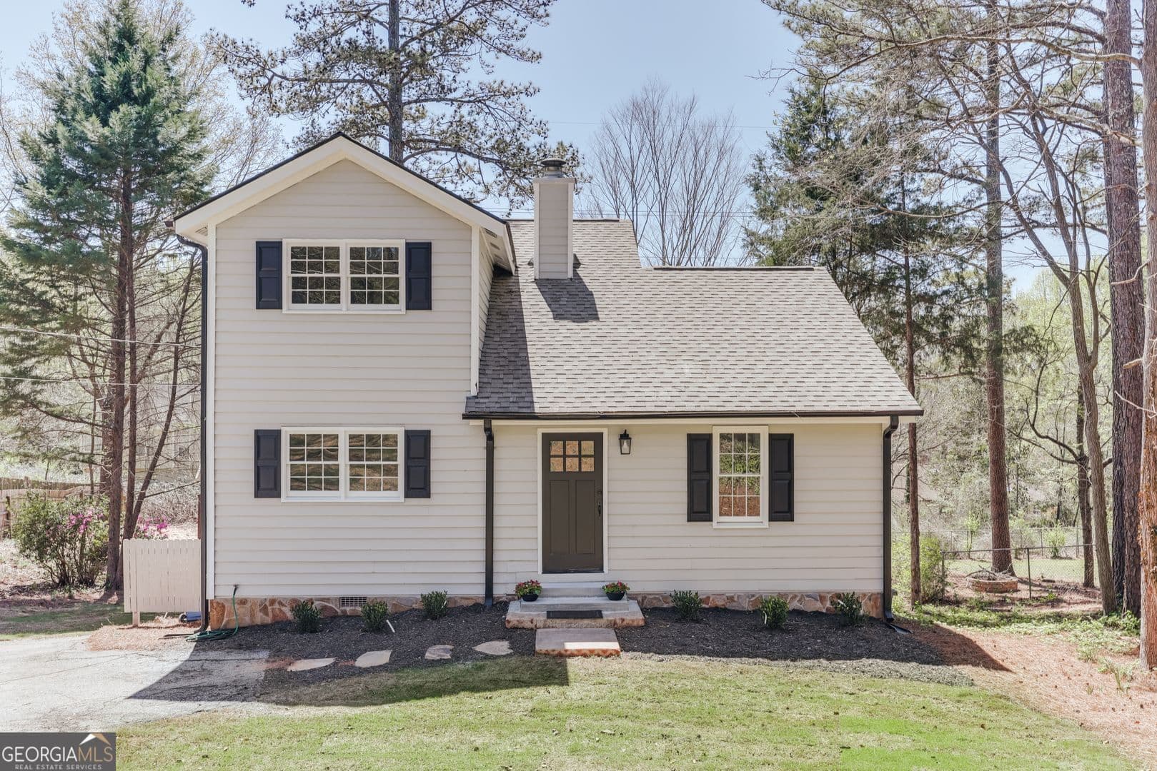 3 bedroom, 2 bathroom, 1,912 sq ft single family residence for rent at 315 Davis Street, Athens, GA 30606 for $2,600 a month