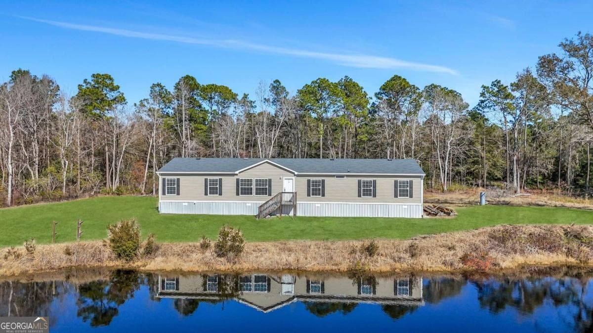 241 Broadwater Lane, Bloomingdale, GA 31302 — most recent listing photo