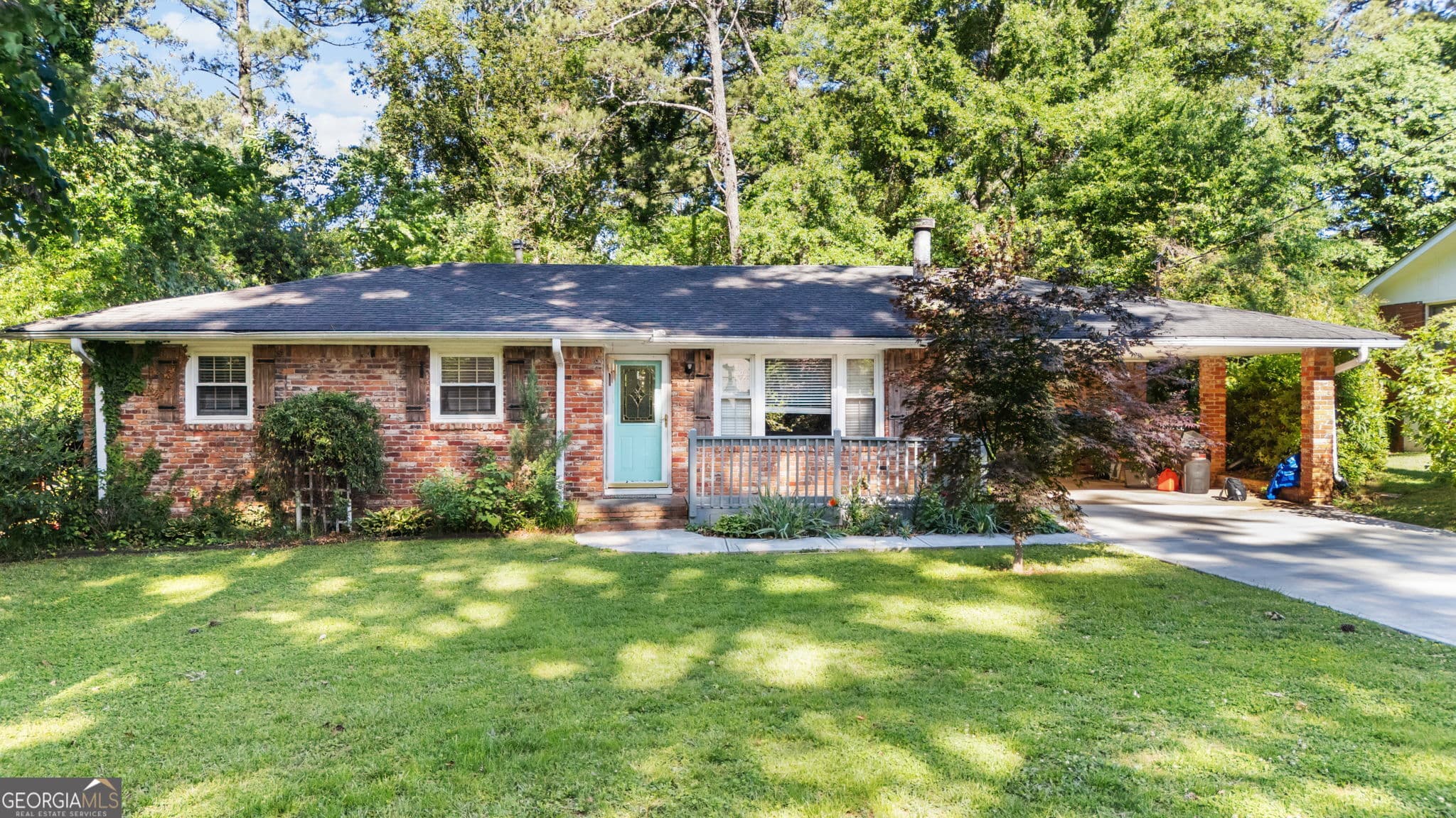 3 bedroom, 2 bathroom, 1,410 sq ft single family residence sold at 890 Oriole Lane, Marietta, GA 30067