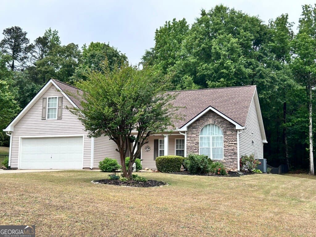 3 bedroom, 2 bathroom, 1,748 sq ft single family residence sold at 25 Alcovy Forest Drive, Covington, GA 30014