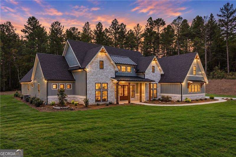5 bedroom, 5.5 bathroom, 4,200 sq ft single family residence for sale at 3810 Chulio Road, Rome, GA 30161