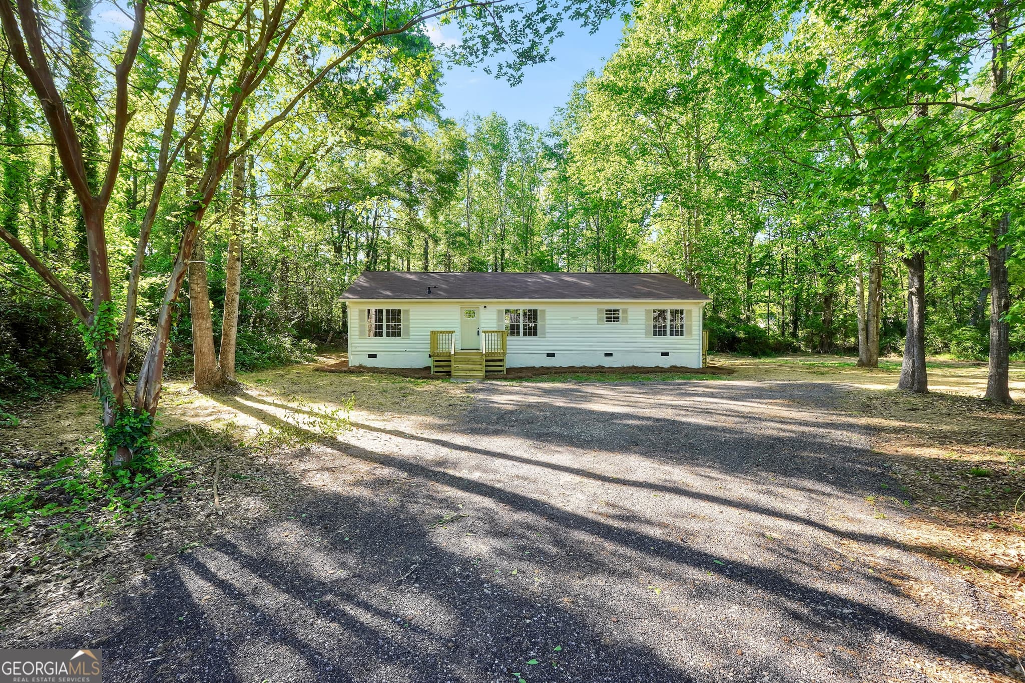 3 bedroom, 2 bathroom, 1,512 sq ft manufactured home,single family residence sold at 2441 Highway 36, Jackson, GA 30233