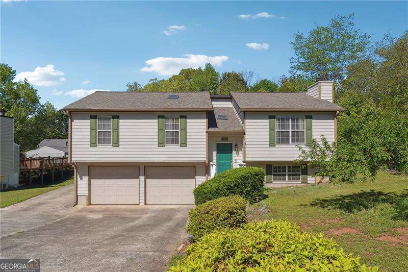 3 bedroom, 2.5 bathroom single family residence sold at 2816 Pine Meadow Drive, Marietta, GA 30066