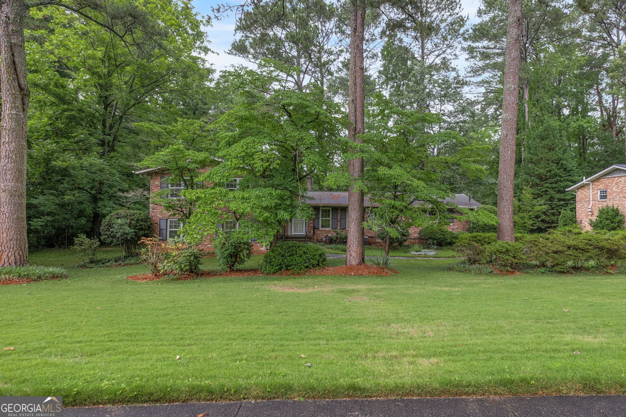 5 bedroom, 3 bathroom, 2,654 sq ft single family residence sold at 1911 Alderbrook Road, Atlanta, GA 30345