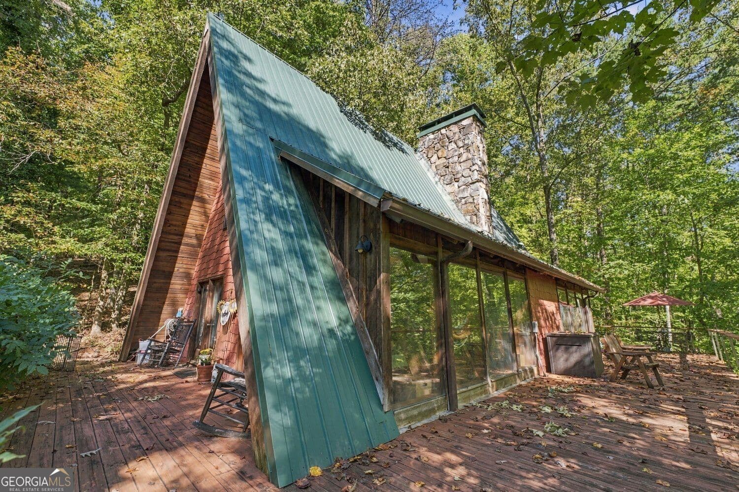 2 bedroom, 1 bathroom, 1,400 sq ft single family residence for sale at 2317 Sautee Trail, Sautee Nacoochee, GA 30571