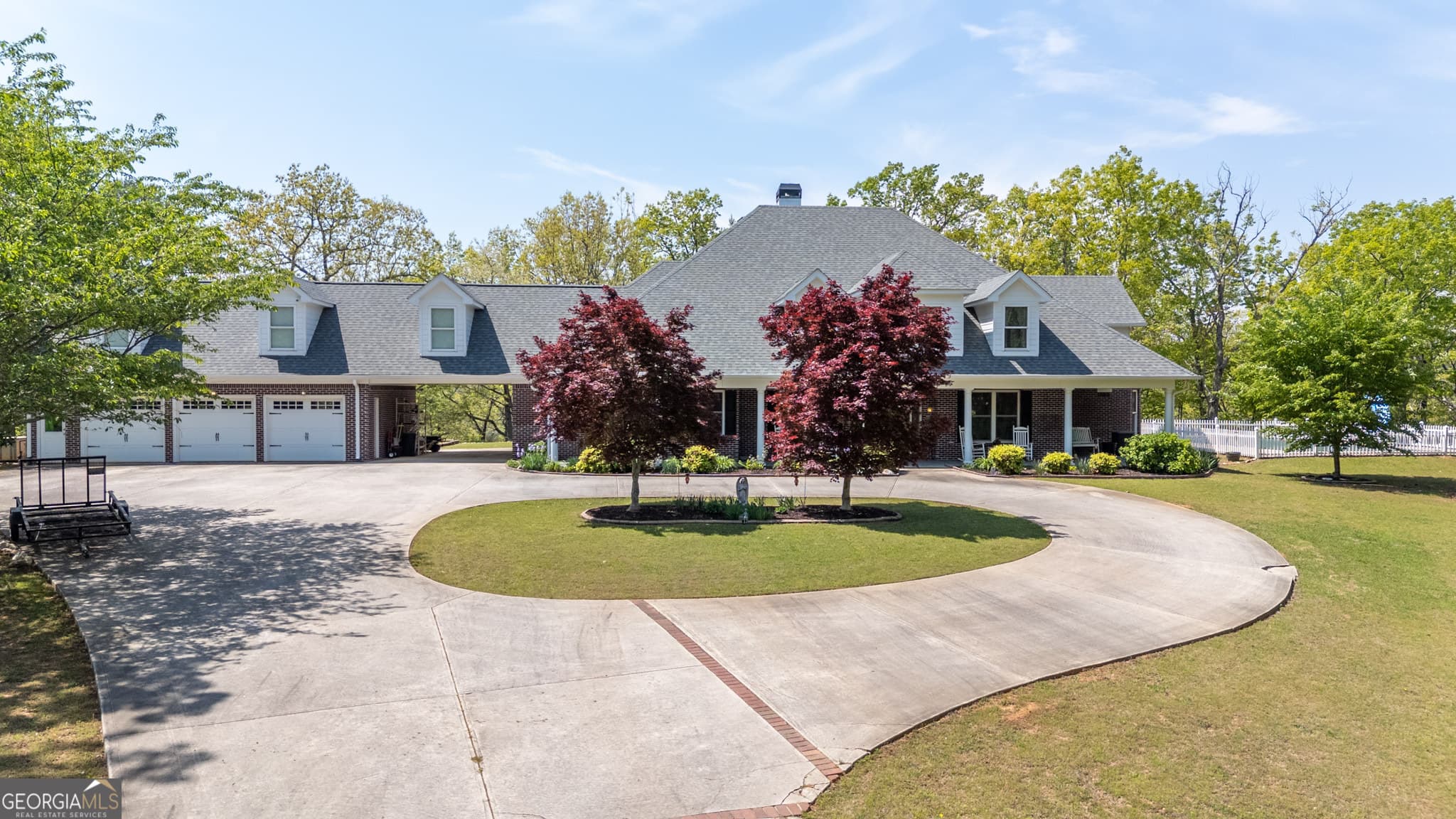 3 bedroom, 3.5 bathroom, 3,480 sq ft single family residence sold at 1141 Highway 136, Jasper, GA 30143