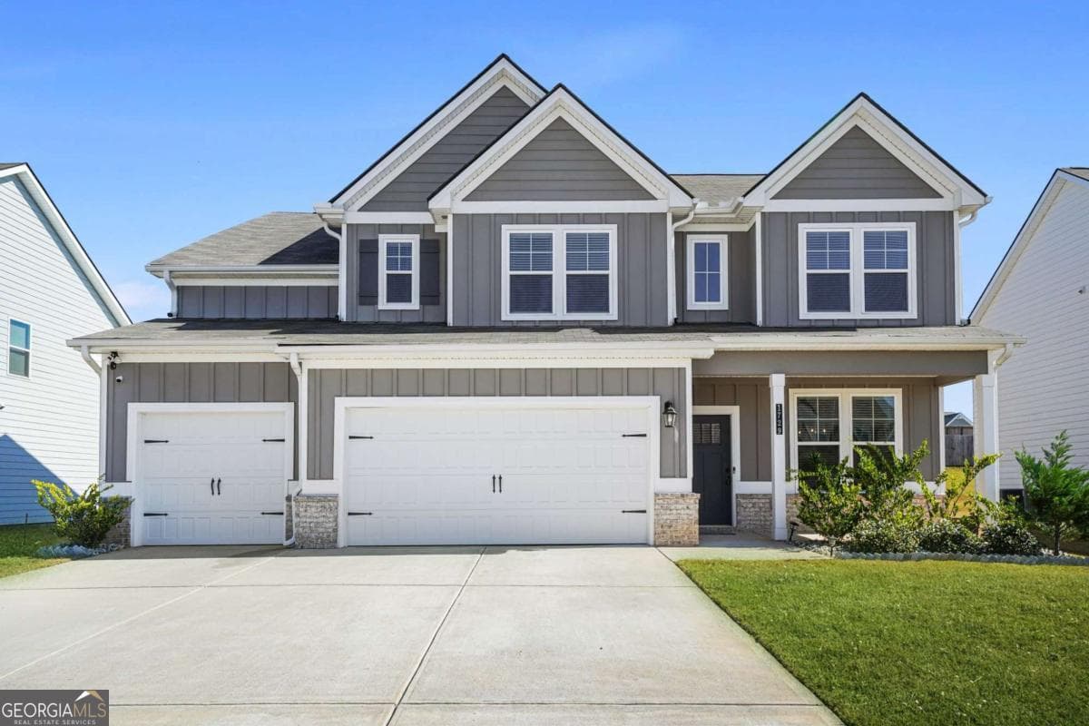 5 bedroom, 3 bathroom, 3,138 sq ft single family residence for sale at 1729 Cadence Street, Locust Grove, GA 30248