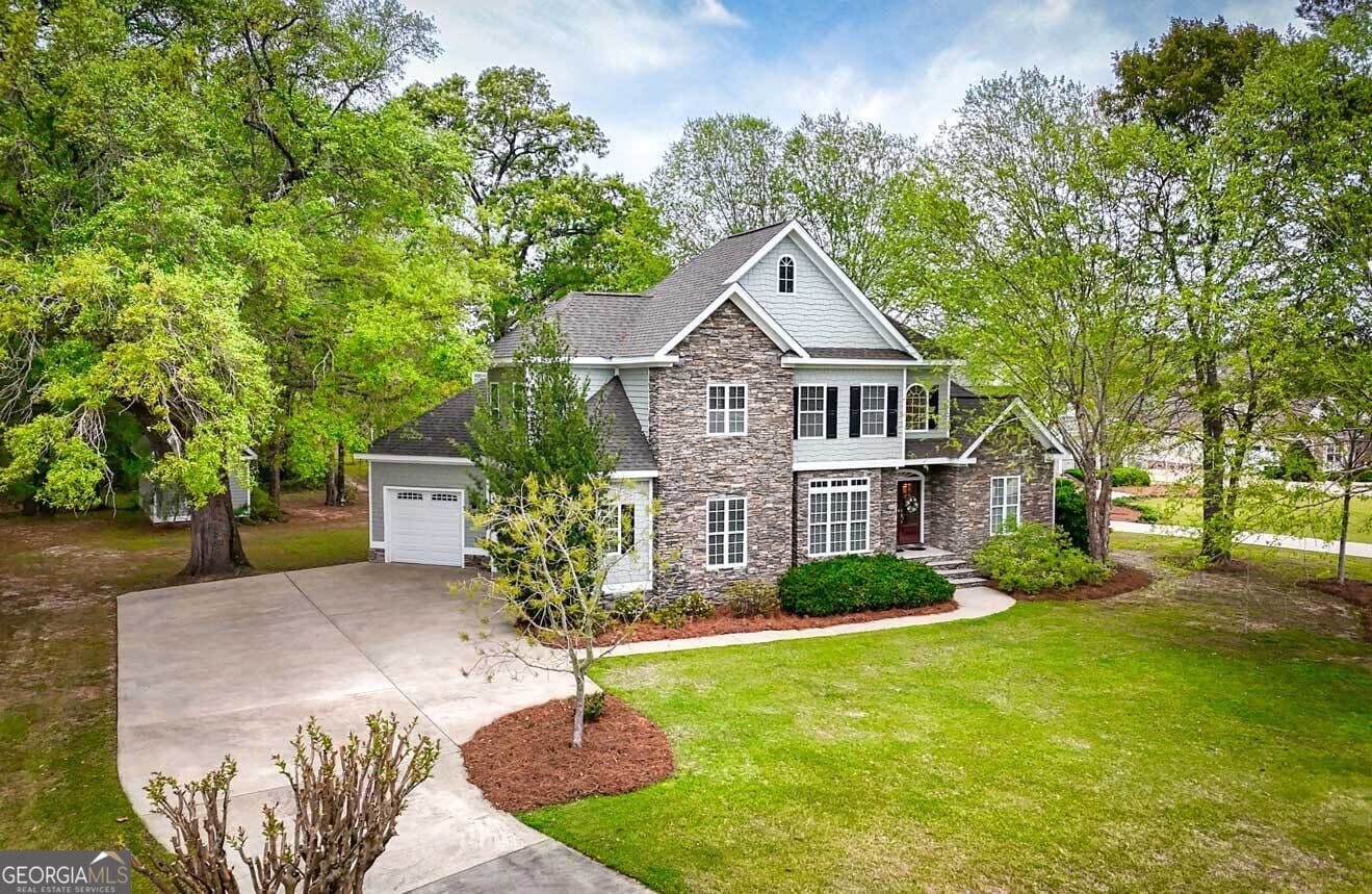 4 bedroom, 3.5 bathroom, 3,077 sq ft single family residence for sale at 132 Pheasant Ridge, Thomasville, GA 31792