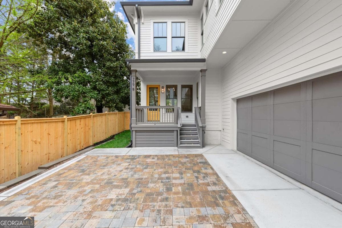 4 bedroom, 3.5 bathroom, 2,329 sq ft townhouse sold at 779-B Lynwood Street, Atlanta, GA 30312