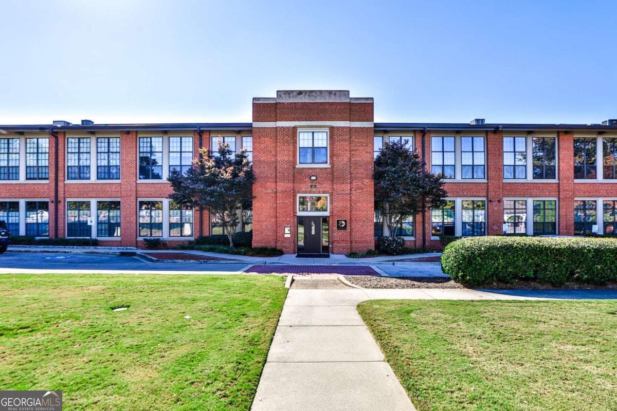 1 bedroom, 1.5 bathroom, 1,072 sq ft loft,condominium for sale at 1261 CAROLINE Street 211, Atlanta, GA 30307