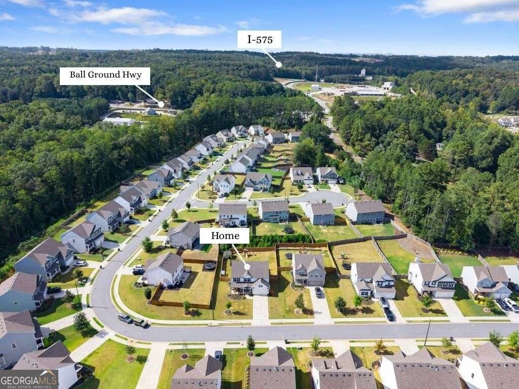 5 bedroom, 3.5 bathroom, 2,800 sq ft single family residence for sale at 579 Edgemore Road, Canton, GA 30114