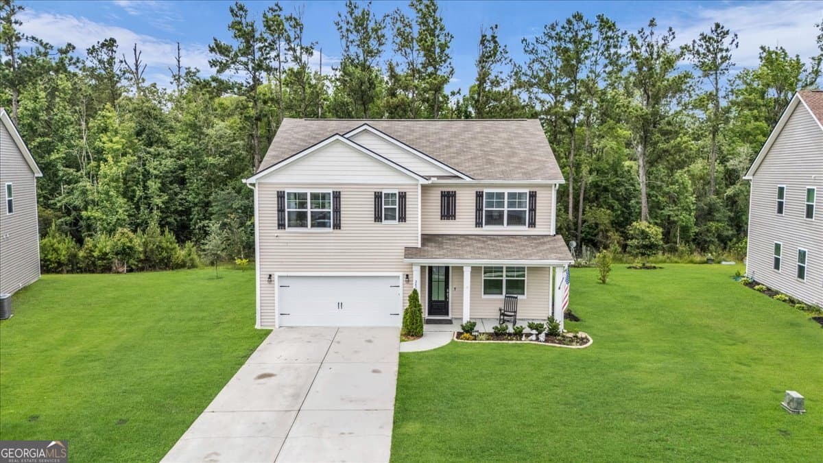 5 bedroom, 3 bathroom, 2,556 sq ft single family residence sold at 243 Wedge Circle, Richmond Hill, GA 31324