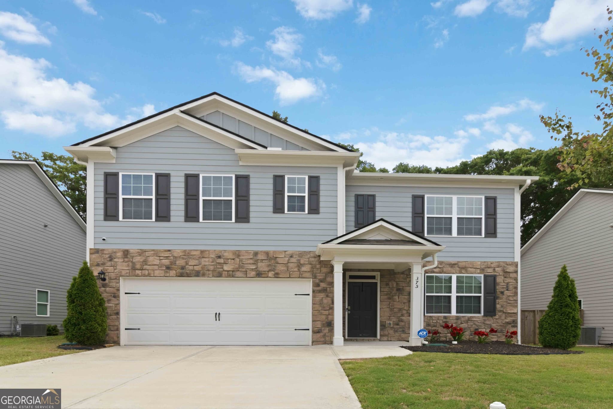 5 bedroom, 3 bathroom, 2,511 sq ft single family residence sold at 375 Starbuck Parkway, Pendergrass, GA 30567