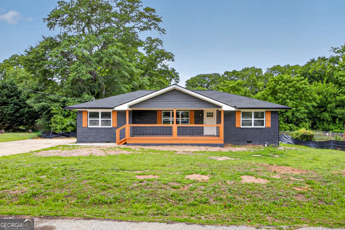 4 bedroom, 2 bathroom, 1,600 sq ft single family residence for sale at 5193 Hazel Street, Covington, GA 30014