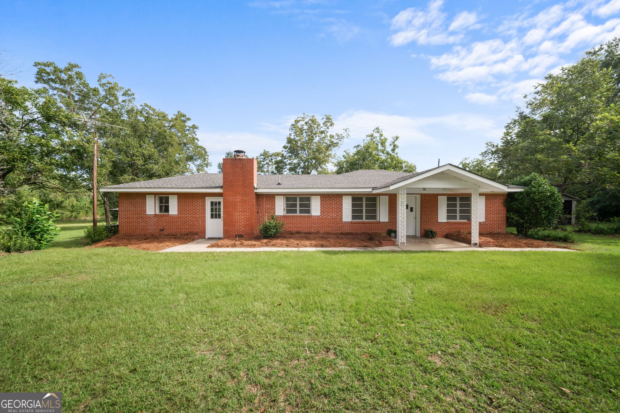 2 bedroom, 2 bathroom, 1,620 sq ft single family residence for sale at 603 Scrub Oak Road, Sylvania, GA 30467