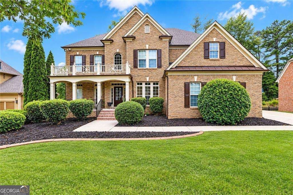 8 bedroom, 6.5 bathroom, 3,620 sq ft single family residence for sale at 4640 Notting Hill Drive, Cumming, GA 30040