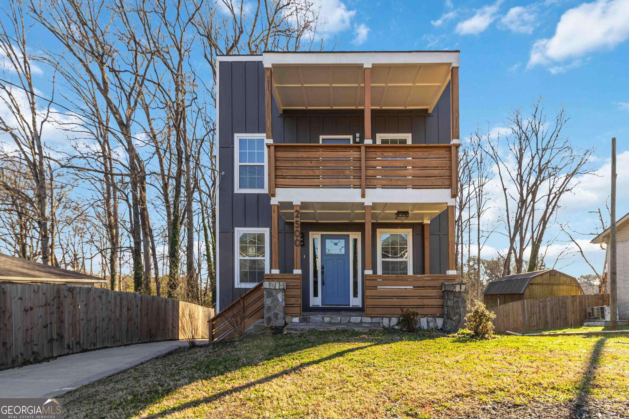 4 bedroom, 3 bathroom, 1,728 sq ft single family residence sold at 2500 Old Hapeville Road, Atlanta, GA 30315