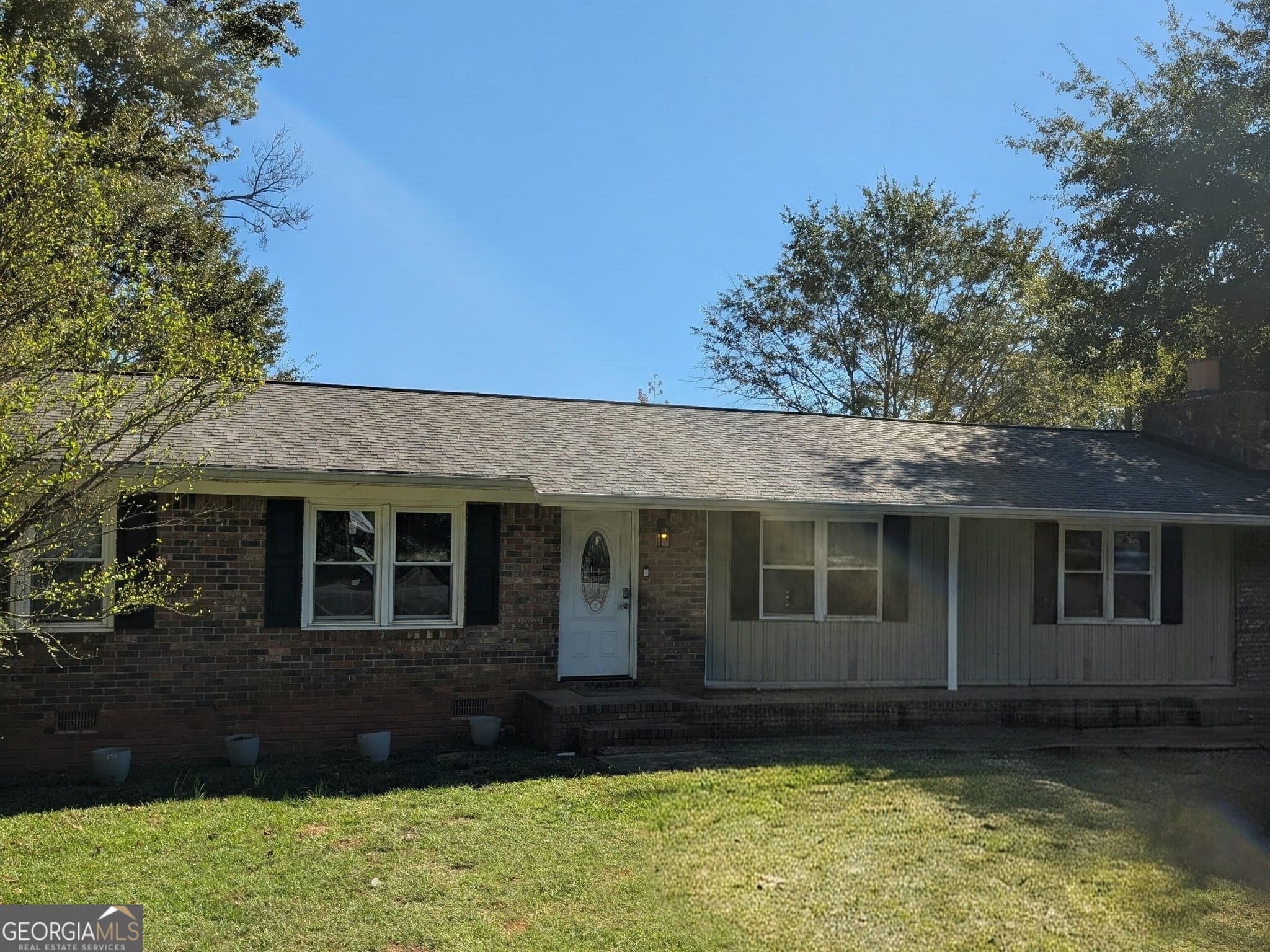 3 bedroom, 1.5 bathroom, 1,650 sq ft single family residence for sale at 181 N Highway 113, Carrollton, GA 30117