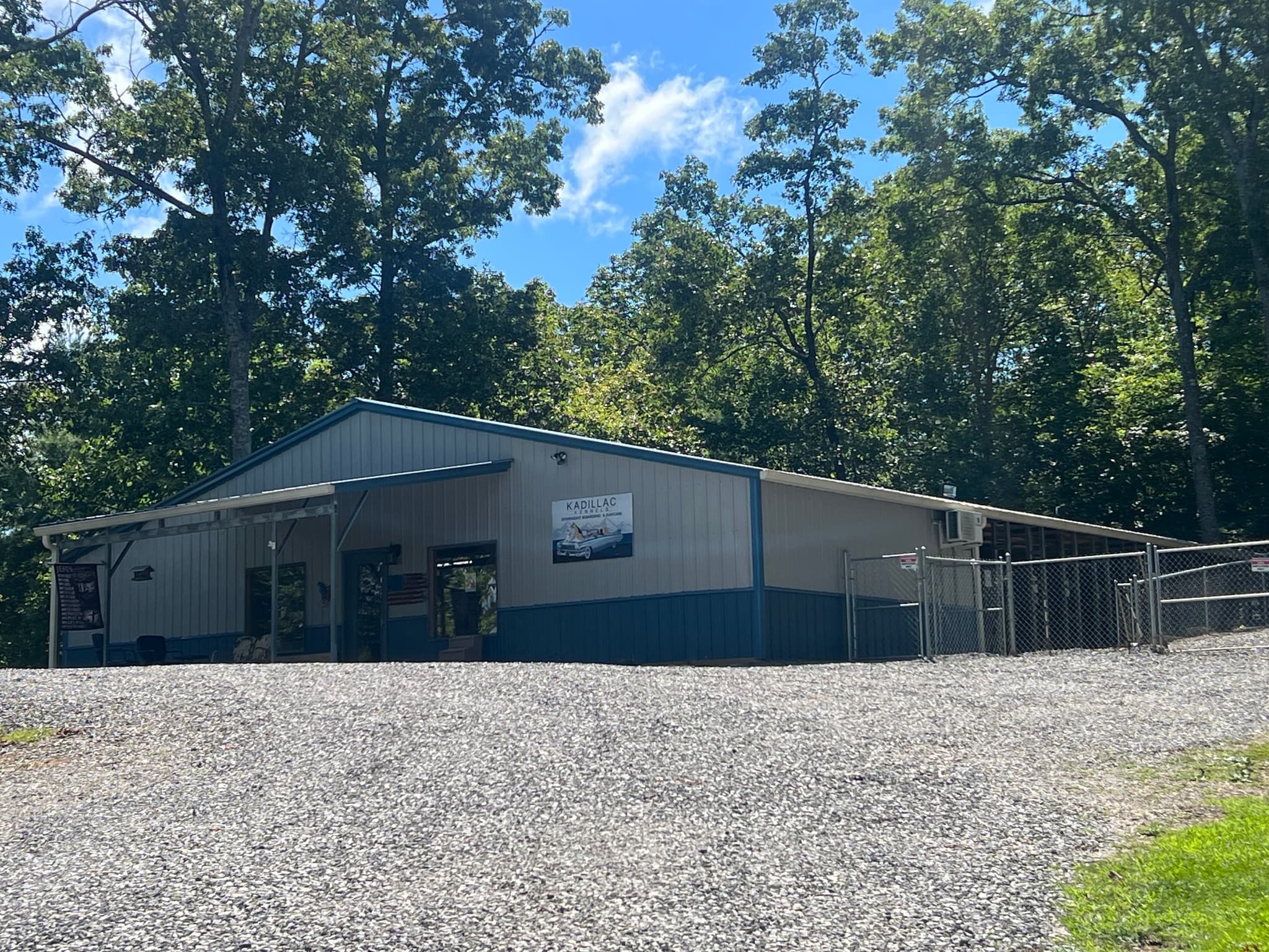 3 bedroom, 3.5 bathroom cabin,single family residence sold at 195 Emory Shields Road, Murphy, NC 28906