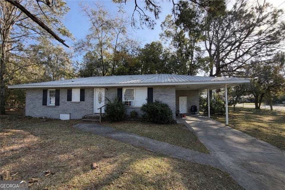 5 bedroom, 5 bathroom, 1,144 sq ft single family residence sold at 3000 N Cleburne Street, Brunswick, GA 31520