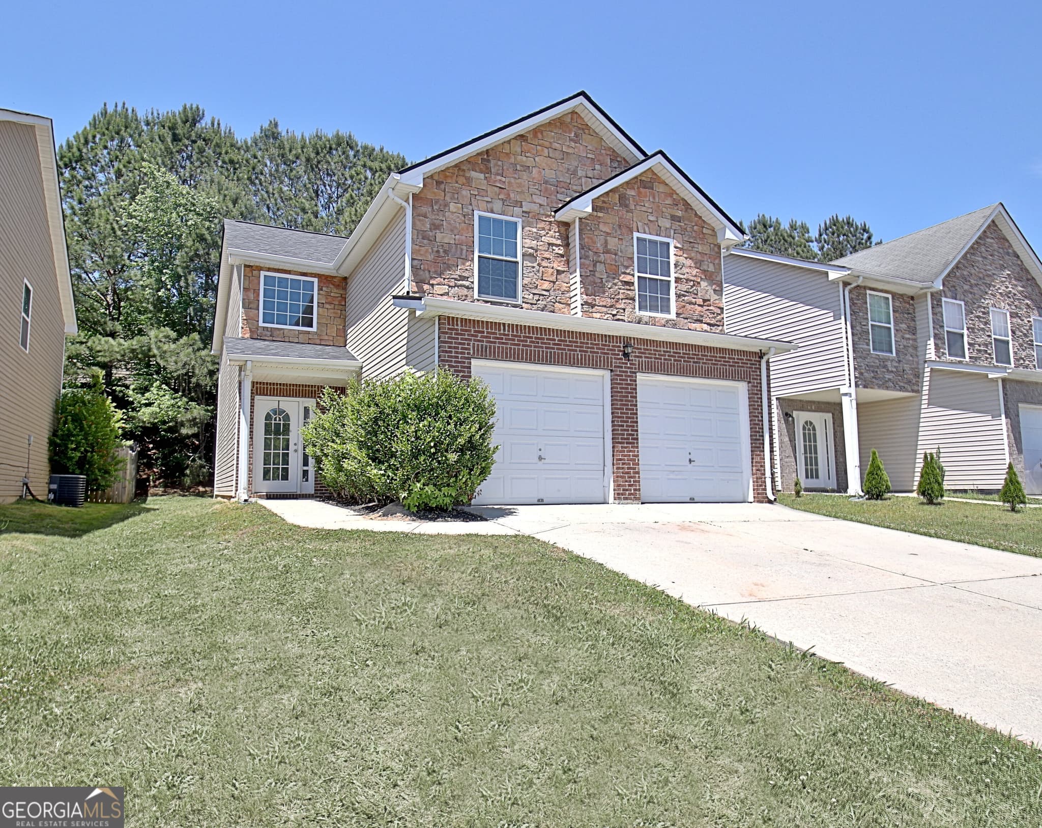 3 bedroom, 2.5 bathroom, 2,364 sq ft single family residence sold at 8829 Seneca Road, Palmetto, GA 30268